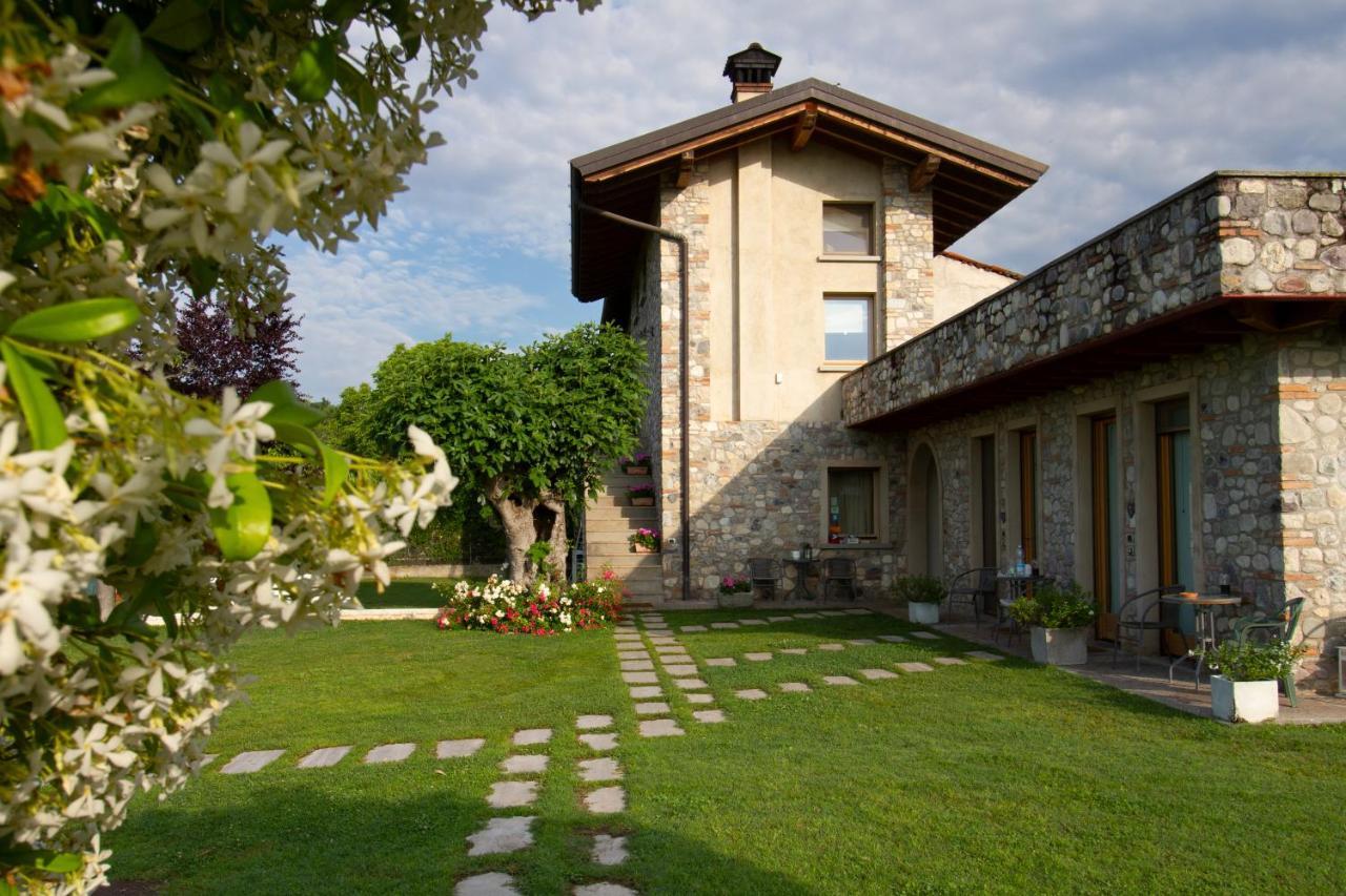 Holiday Home Sovenigo Puegnago Exterior photo